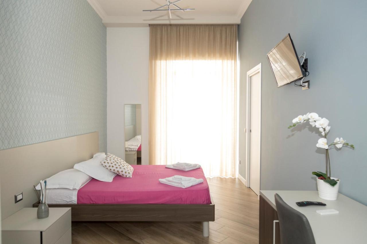Garibaldi Rooms Naples Exterior photo