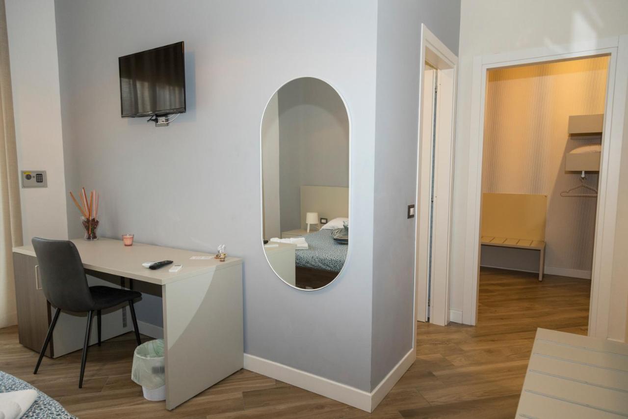 Garibaldi Rooms Naples Exterior photo