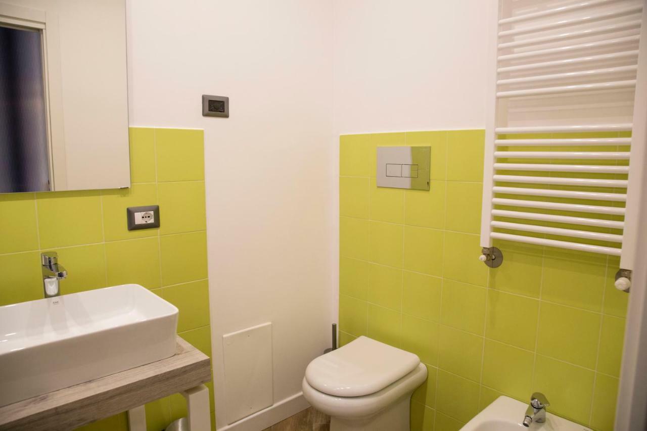 Garibaldi Rooms Naples Exterior photo