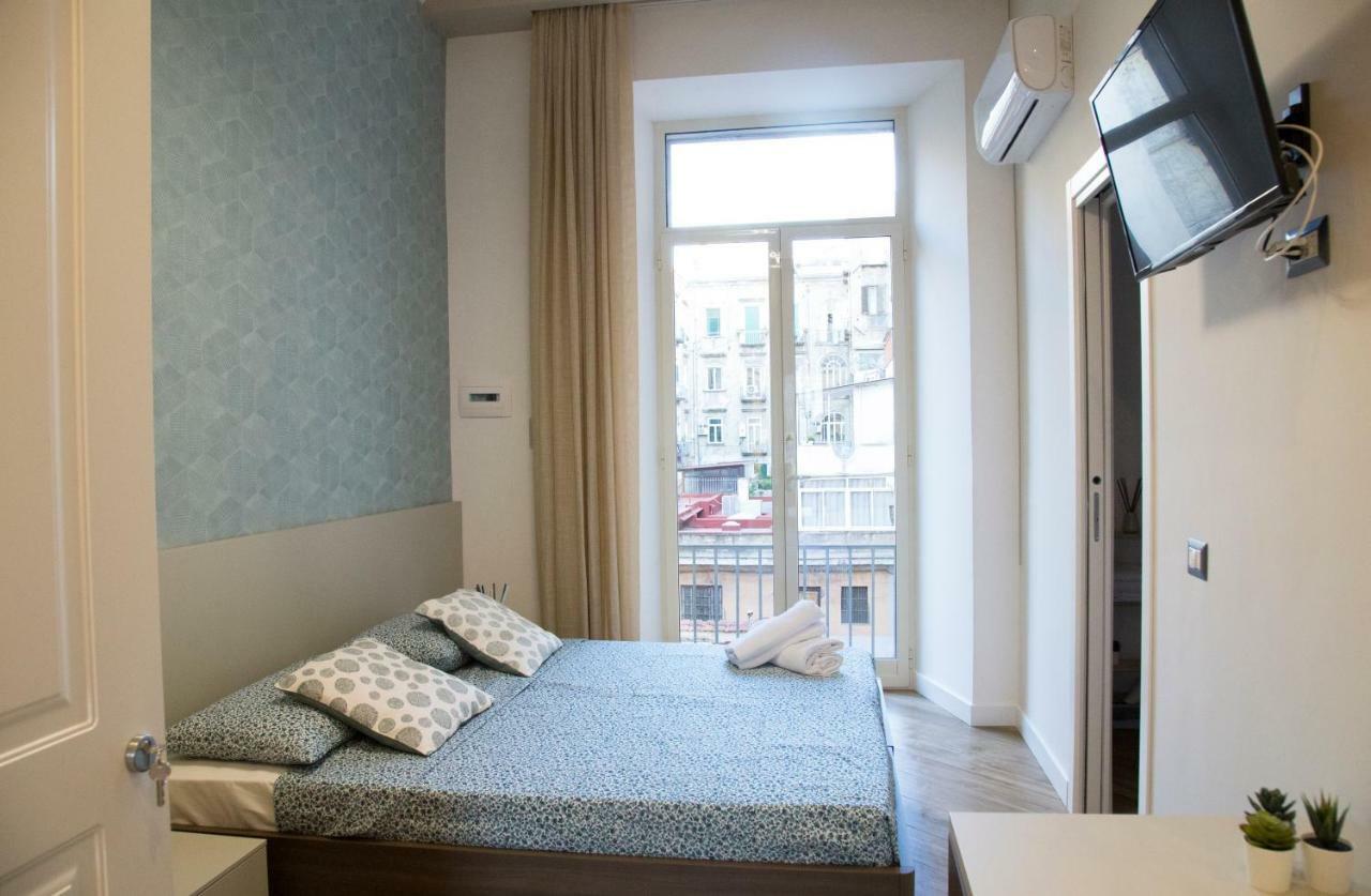 Garibaldi Rooms Naples Exterior photo